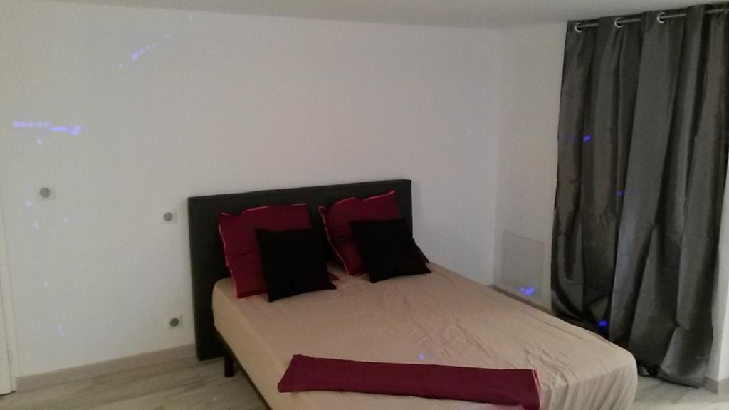 Ferienwohnung Safranier Townhouse Antibes Zimmer foto